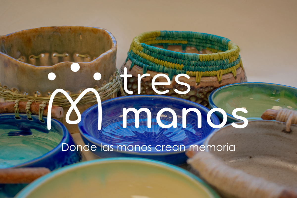 tres manos foto grande